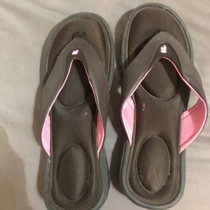 Fila flip flops